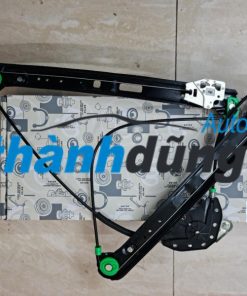 Compa lên kính BMW 318i