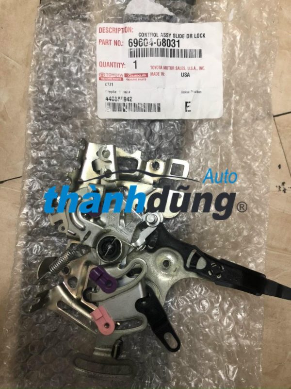 Ổ ngậm khóa cửa Toyota Sienna