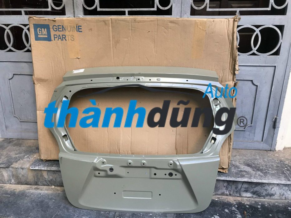 Cốp hậu Chevrolet Spark