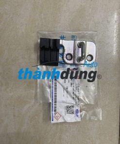 NGẬM KHÓA CỬA HẬU FORD TRANSIT 2015-2019