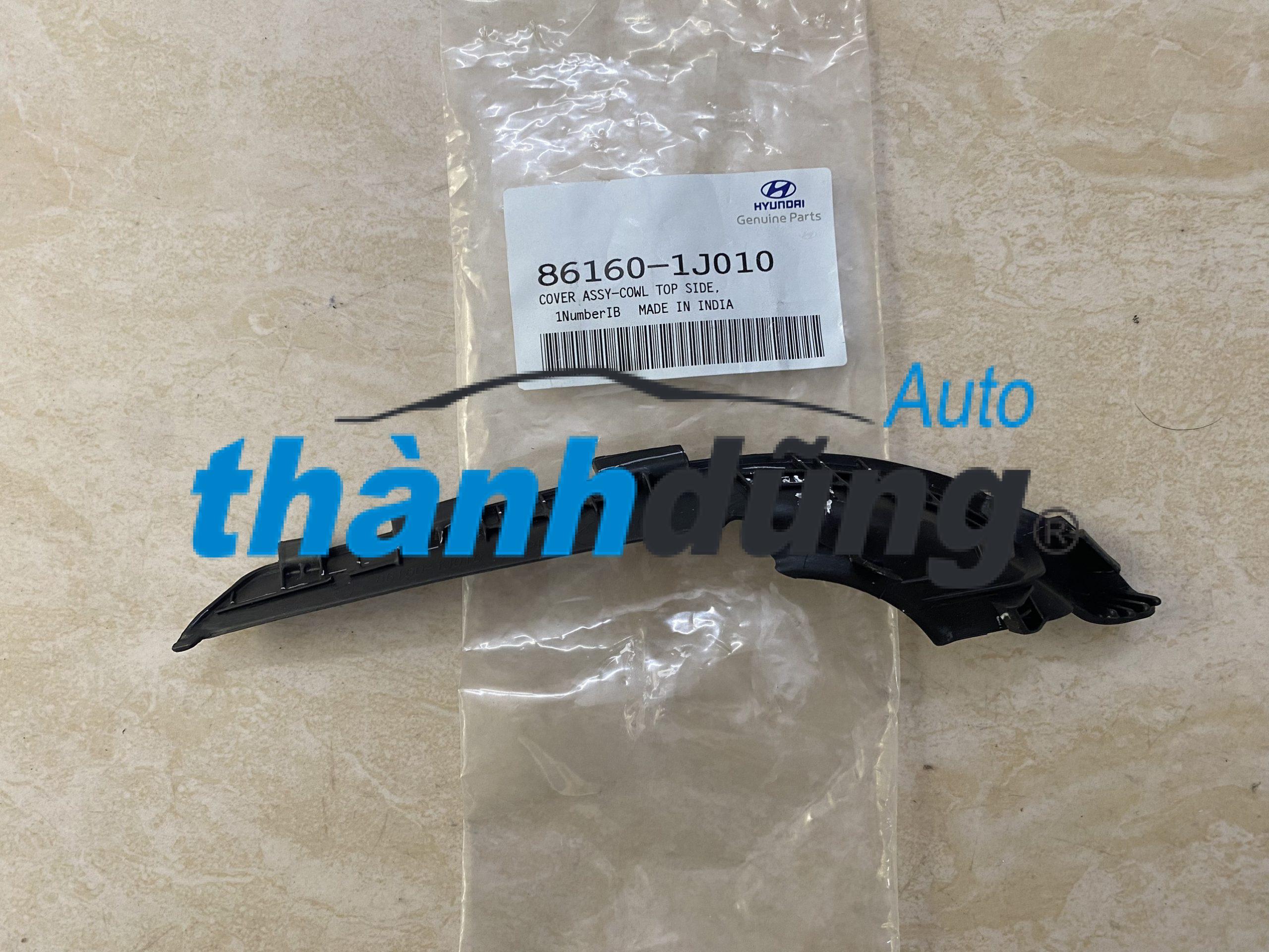 ỐP CHÂN KÍNH CHẮN GIÓ TRƯỚC HYUNDAI I20 2008-2011
