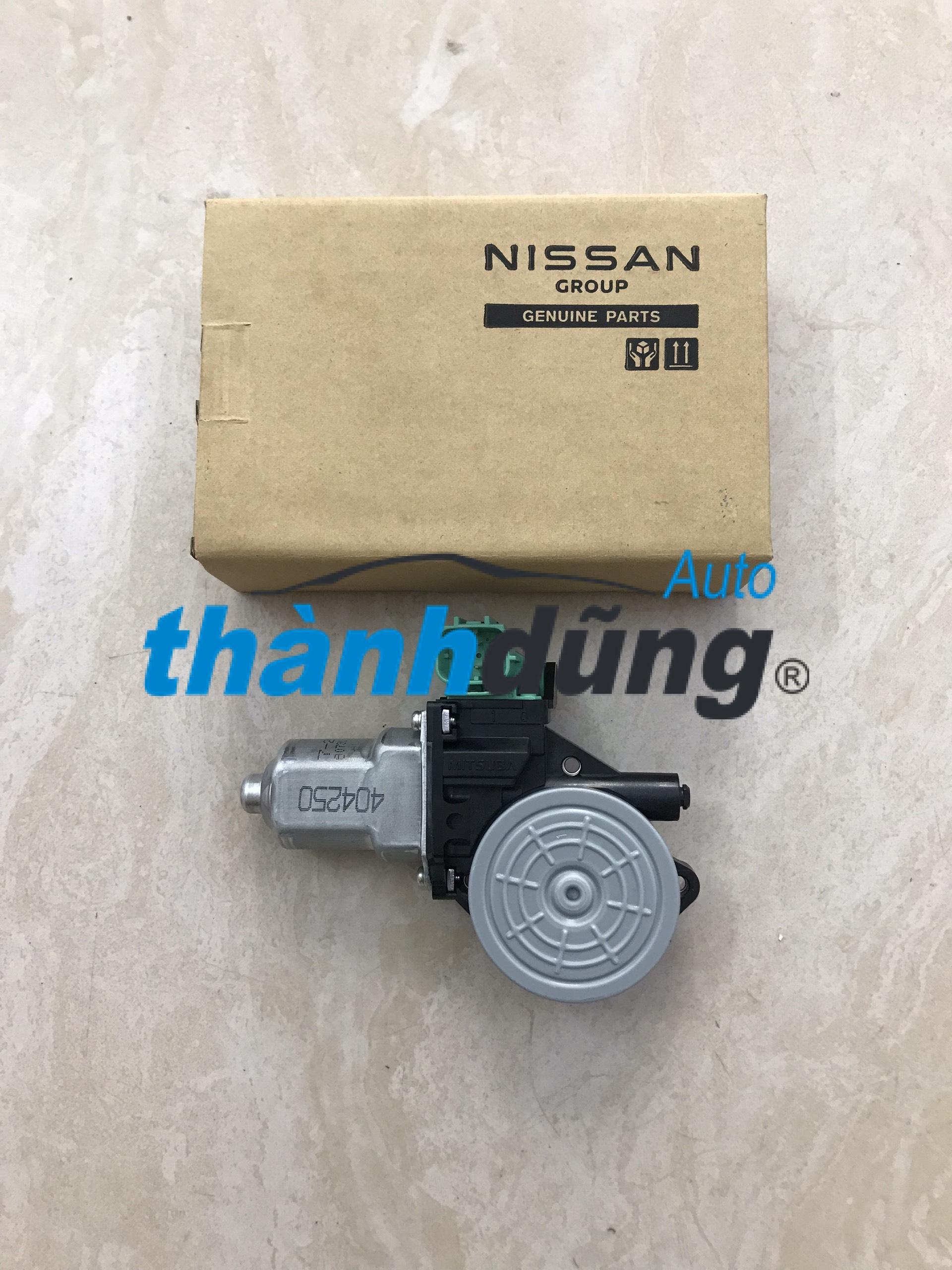 mô tơ lên kính sau trái nissan navara 2018 | 80731jx30c