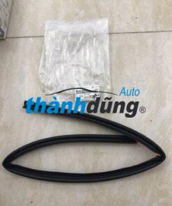 GIOĂNG NẸP KÍNH HYUNDAI HD120 | 821305H000