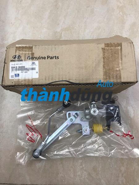 VAN CHIA DẦU PHANH HYUNDAI HD65 D4AL | 594105H200