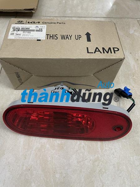ĐÈN BA ĐỜ SỐC SAU UNIVERSE HB120S | 924058D300