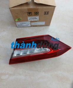 ĐÈN HẬU TRONG TOYOTA CAMRY 2021 | 8158106700