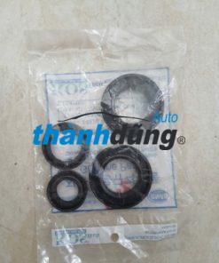 PHỚT THƯỚC LÁI XE HYUNDAI PORTER 2 2.5 | 577904FA00