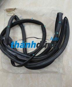 RON CÁNH CỬA SAU PHẢI MITSUBISHI GRANDIS | MR959706