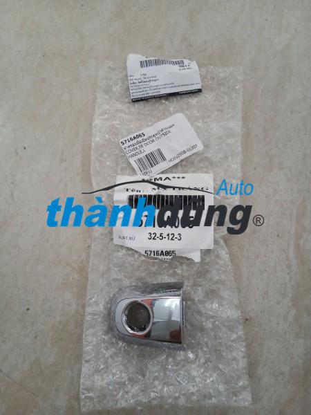 ĐUÔI TAY MỞ CỬA XE MITSUBISHI PAJERO 2013 | 5716A065