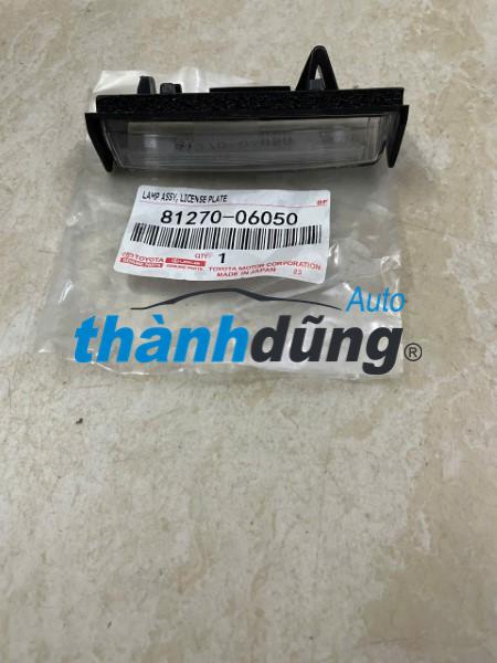 ĐÈN SOI BIỂN SỐ XE TOYOTA YARIS 2010 | 8127006050