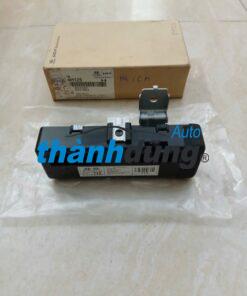 HỘP ĐIỀU KHIỂN XI NHAN HYUNDAI STAREX 2.5 2010 | 952304H125