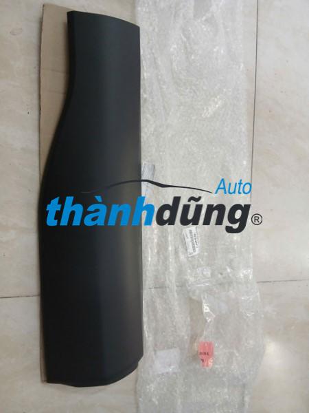 ỐP CÁNH CỬA SAU XE TOYOTA COROLLA CROSS 2022 | 750780A011