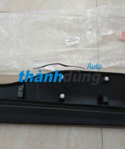 ỐP CÁNH CỬA SAU XE TOYOTA COROLLA CROSS 2022 | 750780A011
